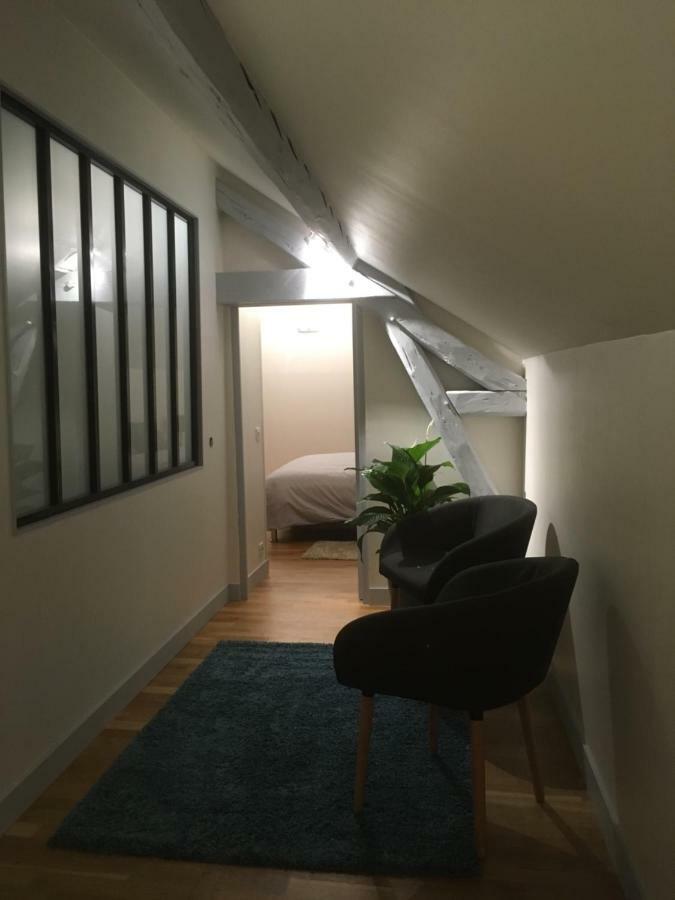 Au Tilleul Daire Mezieres-sur-Seine Dış mekan fotoğraf